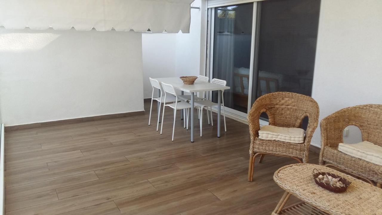 Villa Leyland Golem  Esterno foto